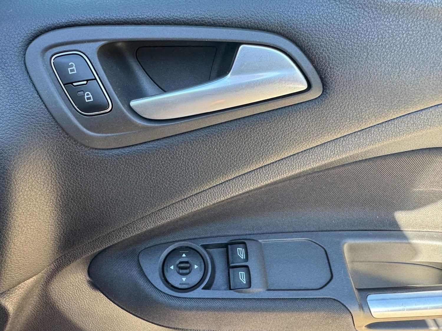 Used Ford C-Max 2016 for sale - 77984093: Photo 82