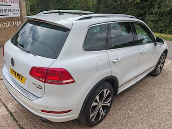 Used Volkswagen Touareg 2014 for sale - 79748611: Photo