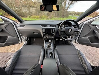 Used Skoda Octavia 2014 for sale - 77143589: Photo