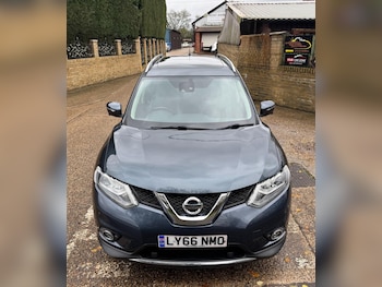 Used Nissan X-Trail 2017 for sale - 76521953: Photo