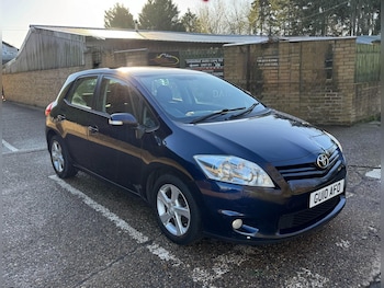 Used Toyota Auris 2010 for sale - 76646064: Photo
