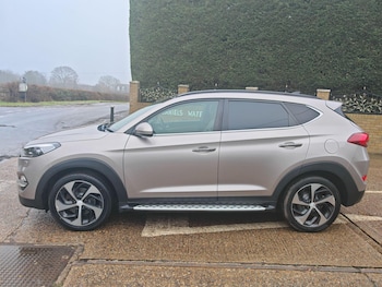 Used Hyundai TUCSON 2016 for sale - 76936276: Photo