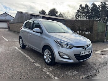 Used Hyundai i20 2014 for sale - 77156034: Photo