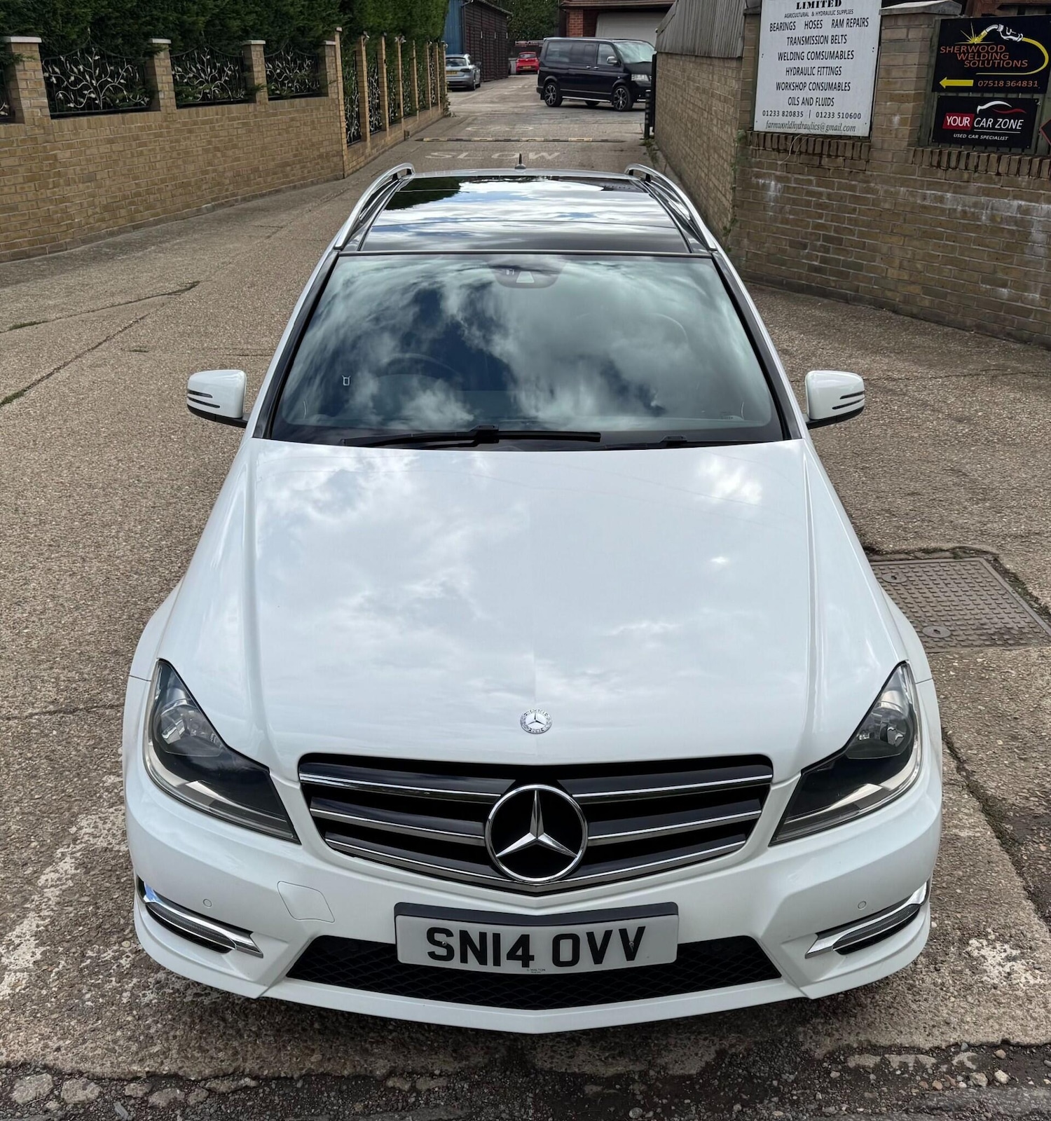 Used Mercedes-Benz C Class 2014 for sale - 76152282: Photo 10