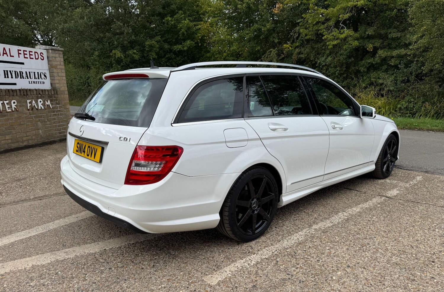 Used Mercedes-Benz C Class 2014 for sale - 76152282: Photo 24