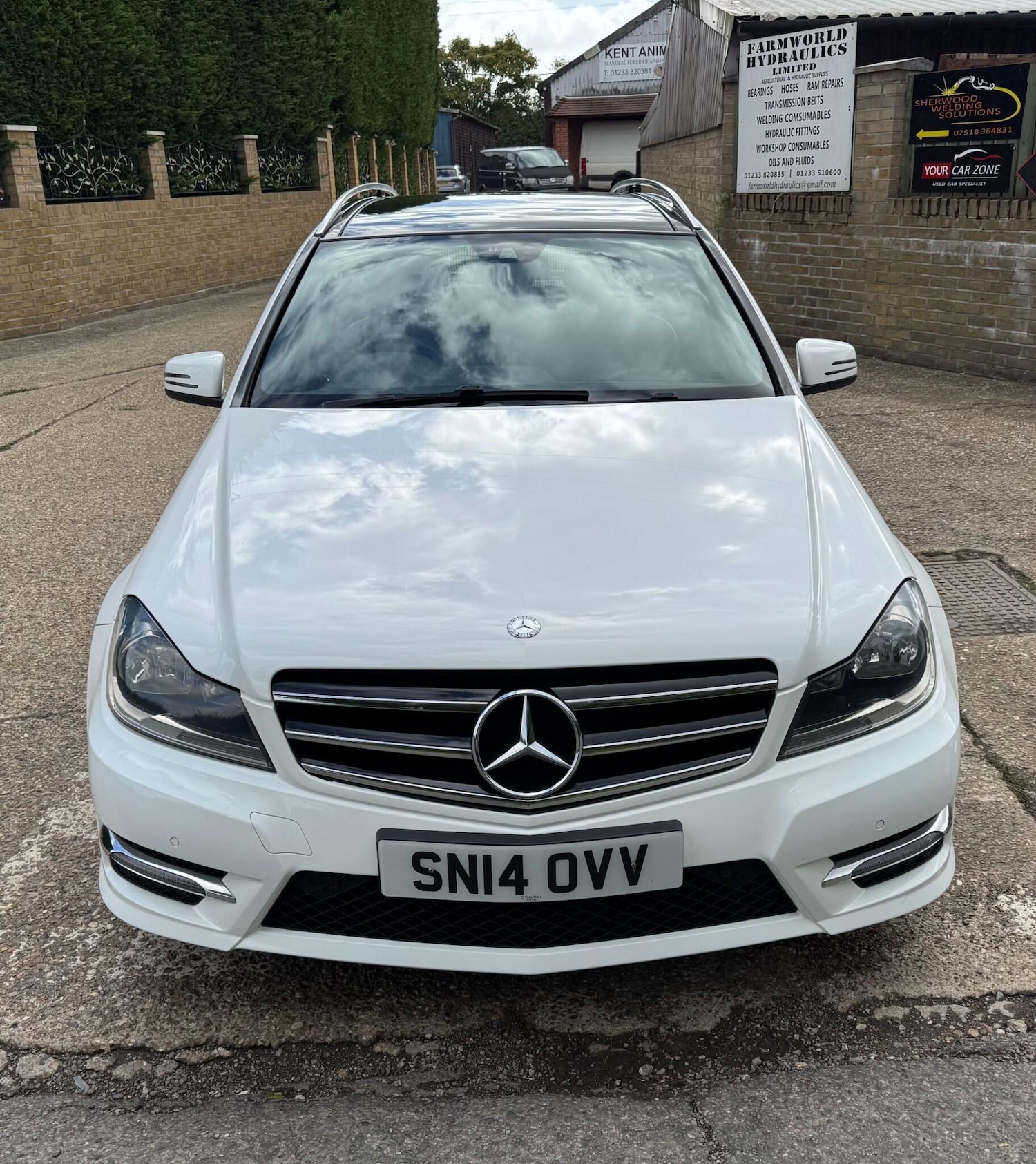 Used Mercedes-Benz C Class 2014 for sale - 76152282: Photo 34