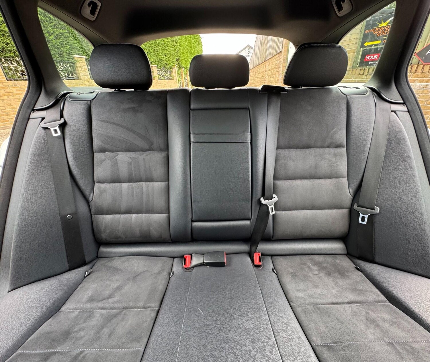 Used Mercedes-Benz C Class 2014 for sale - 76152282: Photo 75