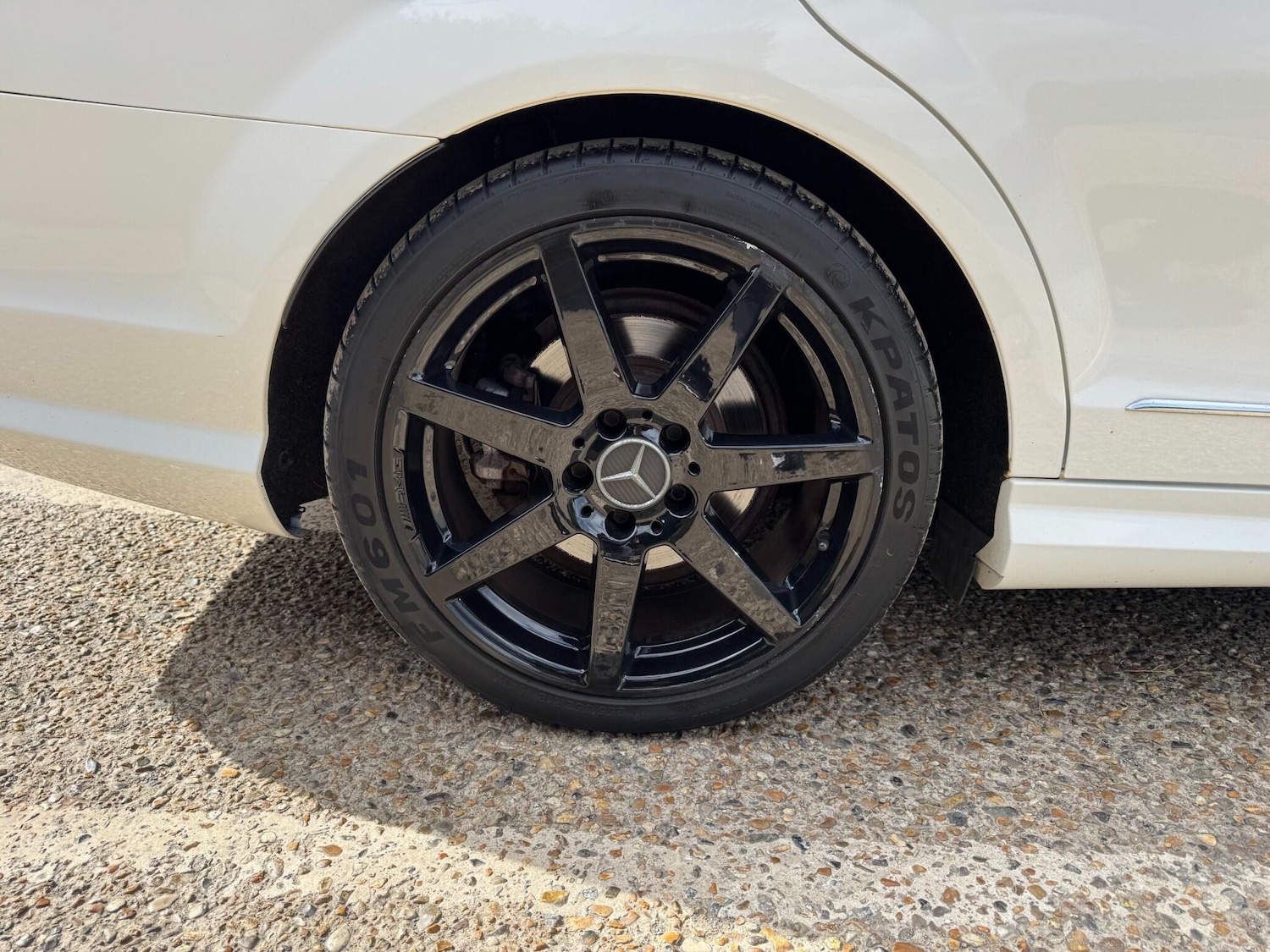 Used Mercedes-Benz C Class 2014 for sale - 76152282: Photo 9