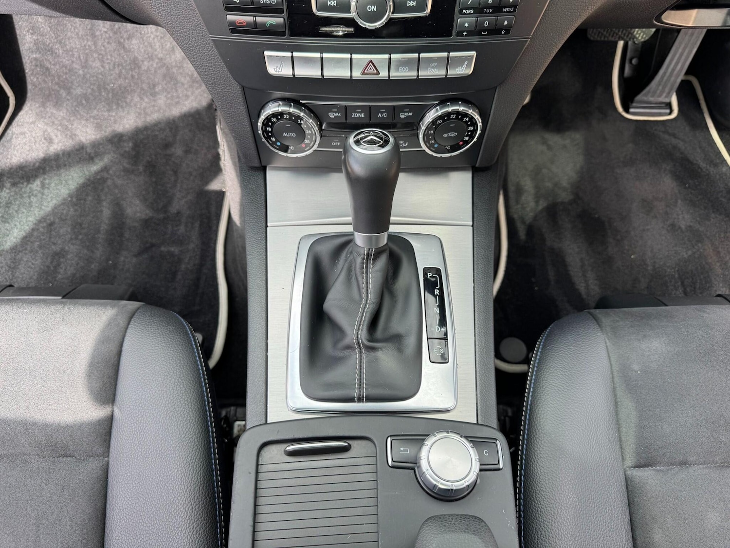 Used Mercedes-Benz C Class 2014 for sale - 76152282: Photo 93