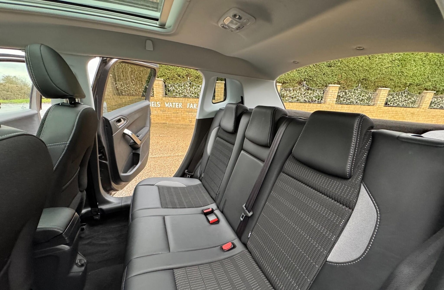 Used Peugeot 2008 2016 for sale - 76765094: Photo 47