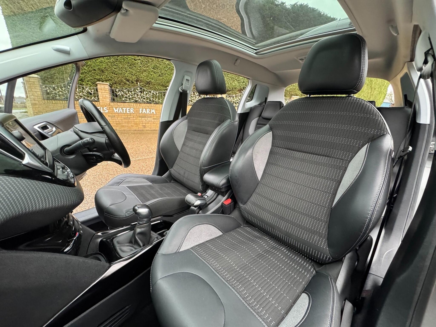 Used Peugeot 2008 2016 for sale - 76765094: Photo 58