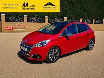 Used Peugeot 208 2016 for sale - 78818247: Photo