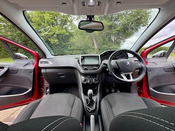 Used Peugeot 208 2016 for sale - 78818247: Photo