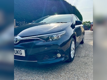 Used Toyota Auris 2017 for sale - 79369686: Photo