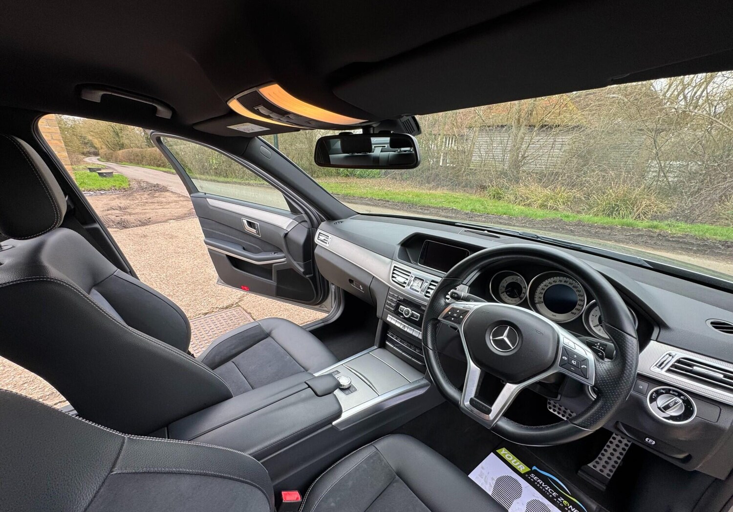 Used Mercedes-Benz E Class 2014 for sale - 77994930: Photo 87