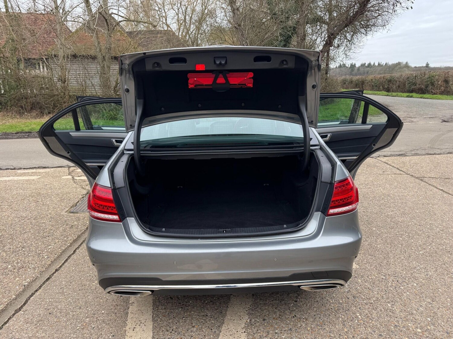 Used Mercedes-Benz E Class 2014 for sale - 78073967: Photo 51