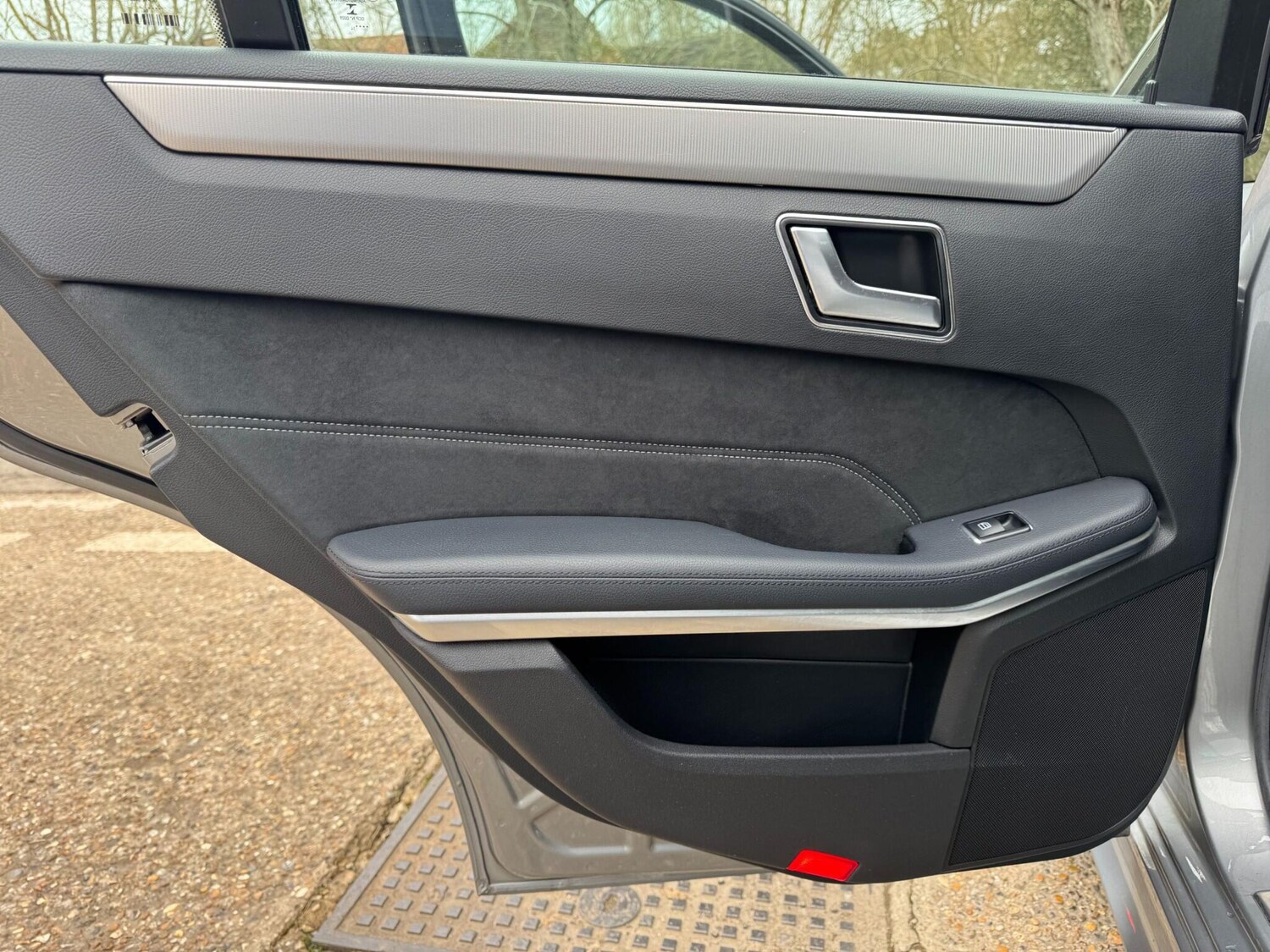 Used Mercedes-Benz E Class 2014 for sale - 78073967: Photo 54