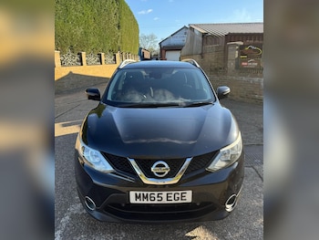 Used Nissan Qashqai 2015 for sale - 76550813: Photo