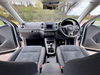 Used Volkswagen Tiguan 2016 for sale - 79400267: Photo