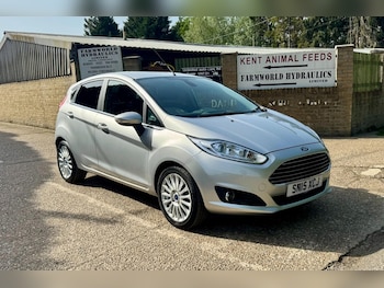 Used Ford Fiesta 2015 for sale - 78691703: Photo