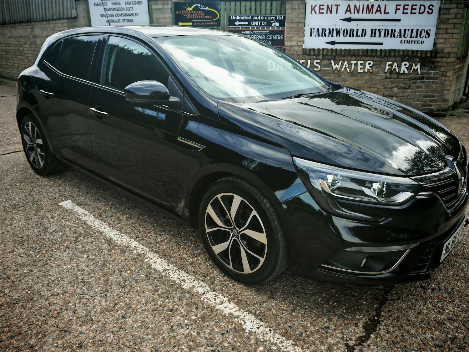 Used Renault Megane 2016 for sale - 76152808: Photo 13