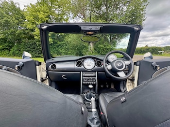 Used MINI Convertible 2008 for sale - 78862941: Photo