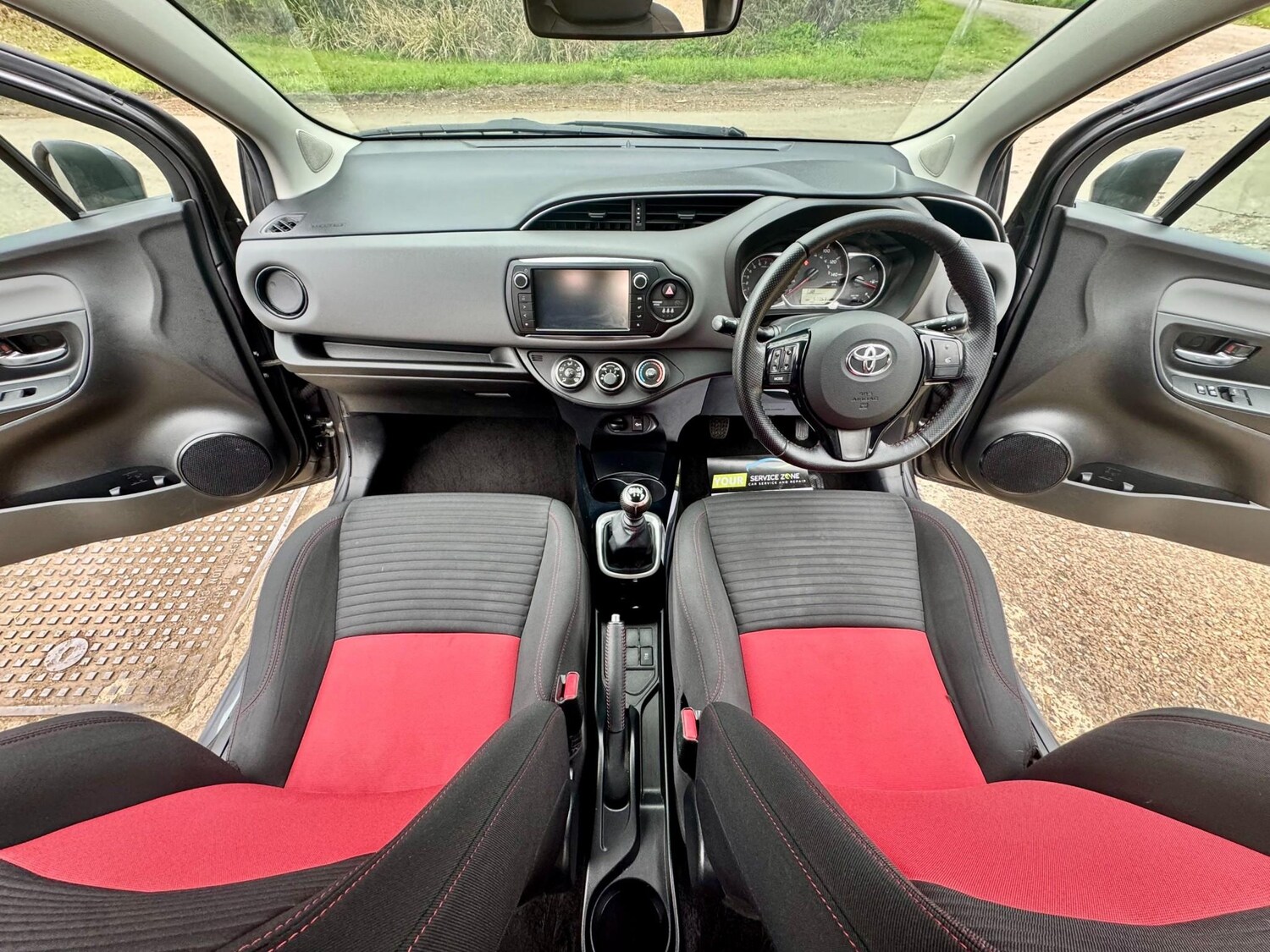 Used Toyota Yaris 2015 for sale - 78148437: Photo 18