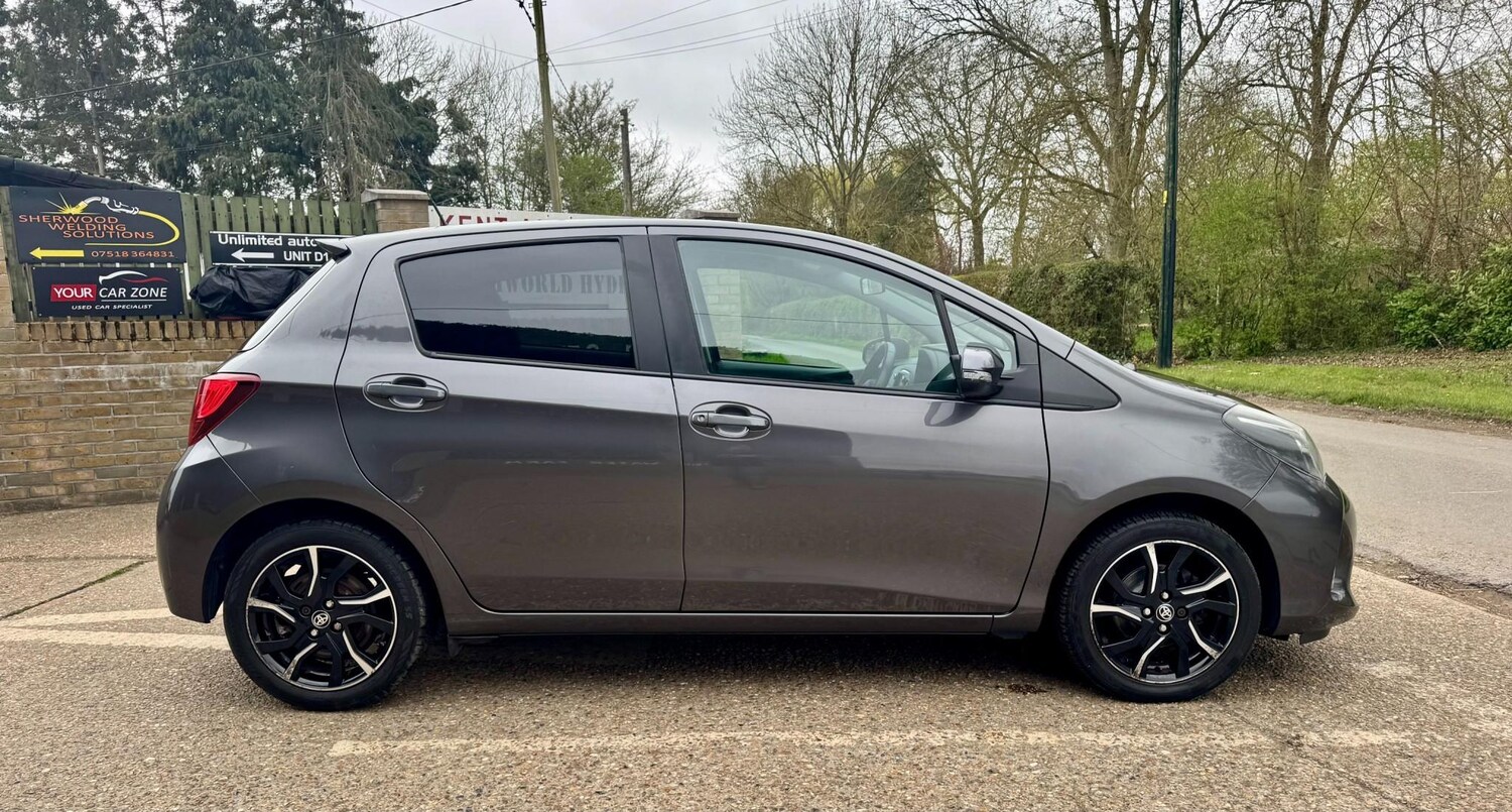 Used Toyota Yaris 2015 for sale - 78148437: Photo 31