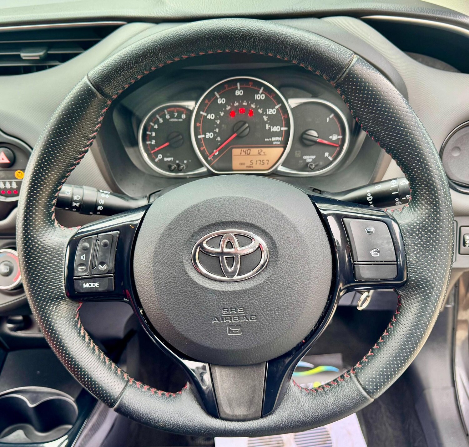 Used Toyota Yaris 2015 for sale - 78148437: Photo 37