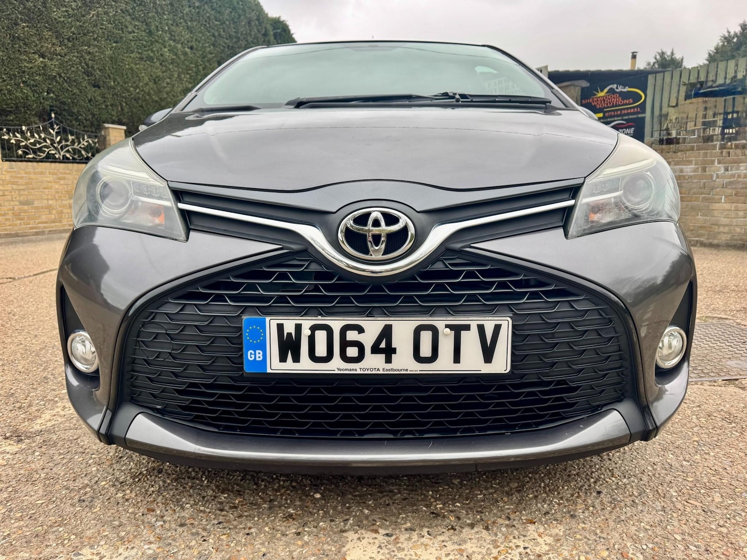 Used Toyota Yaris 2015 for sale - 78148437: Photo 4