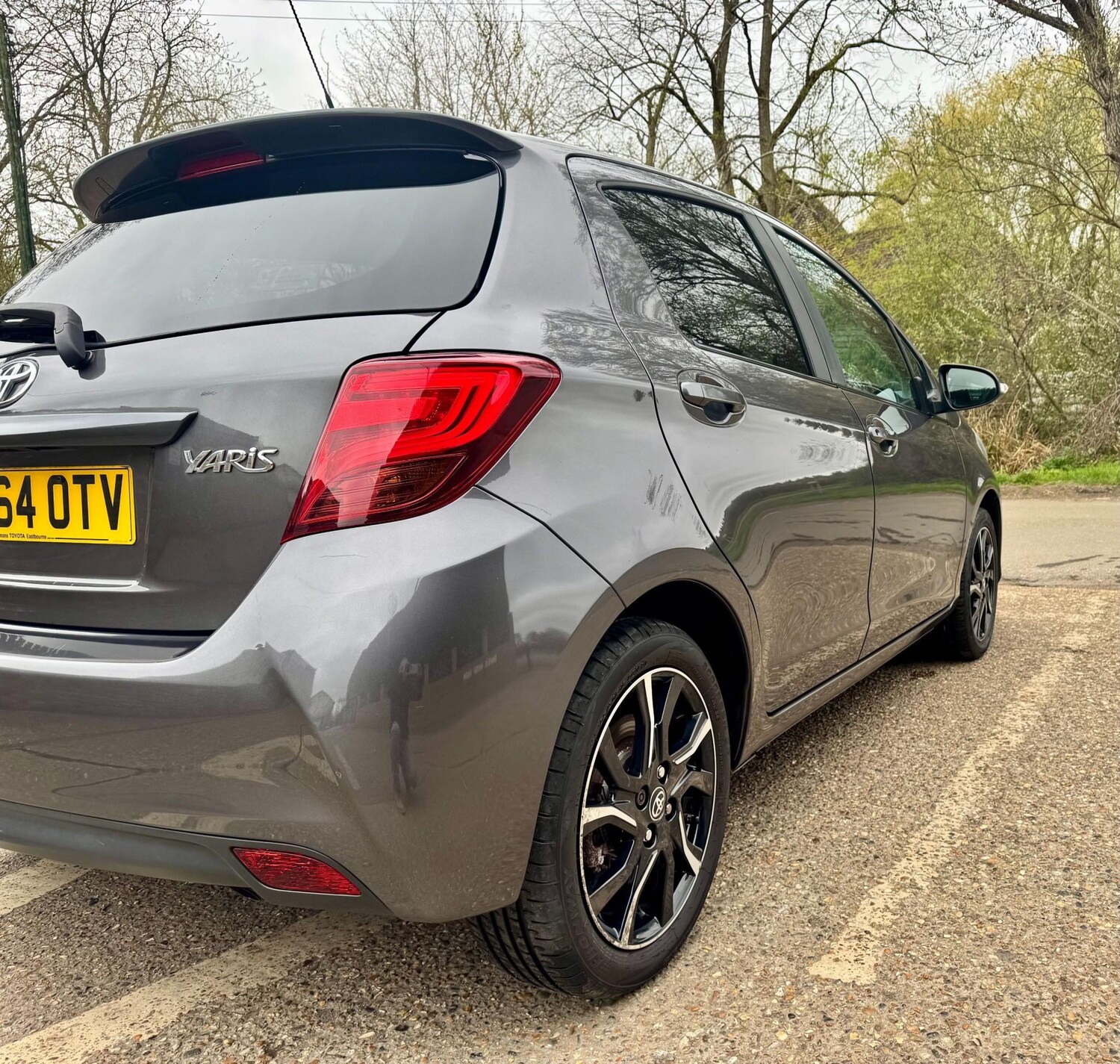 Used Toyota Yaris 2015 for sale - 78148437: Photo 46