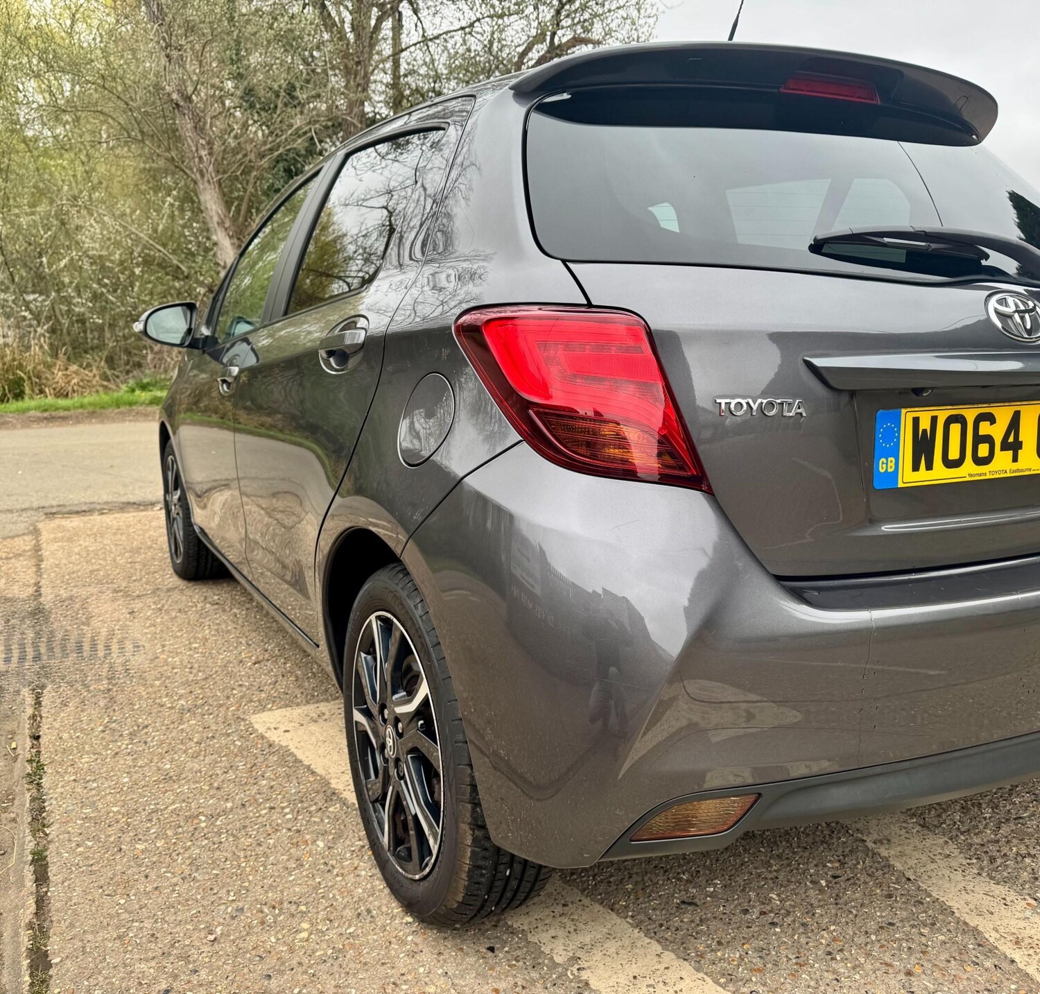 Used Toyota Yaris 2015 for sale - 78148437: Photo 49