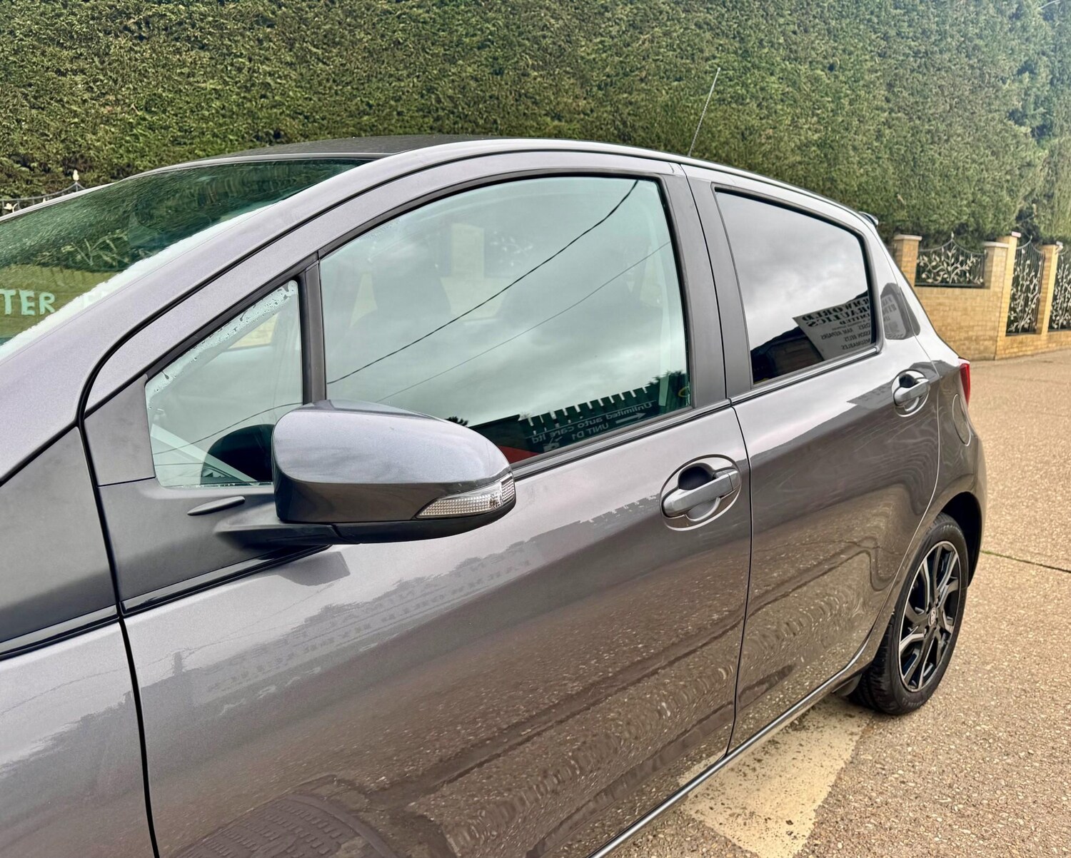 Used Toyota Yaris 2015 for sale - 78148437: Photo 52