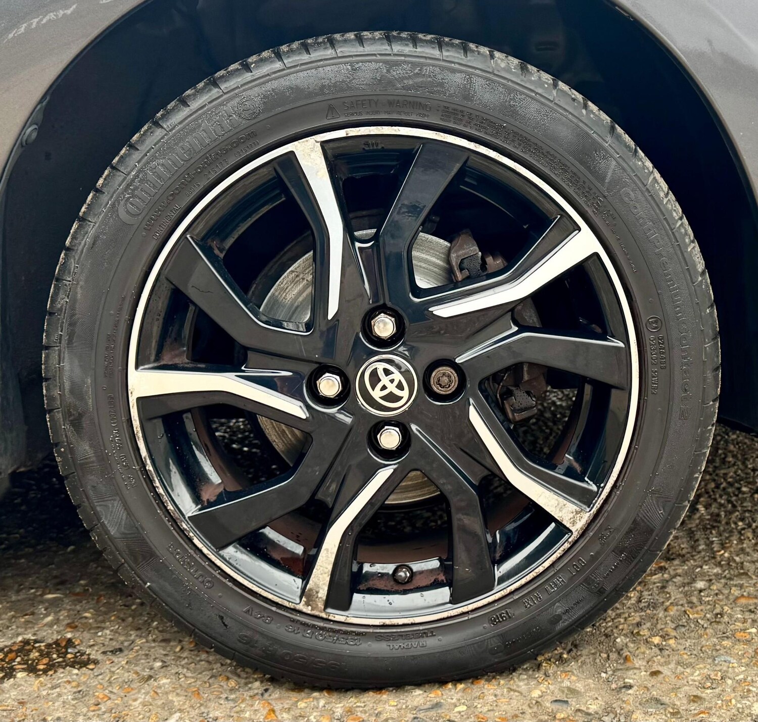 Used Toyota Yaris 2015 for sale - 78148437: Photo 54