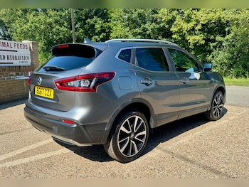 Used Nissan Qashqai 2017 for sale - 79186556: Photo