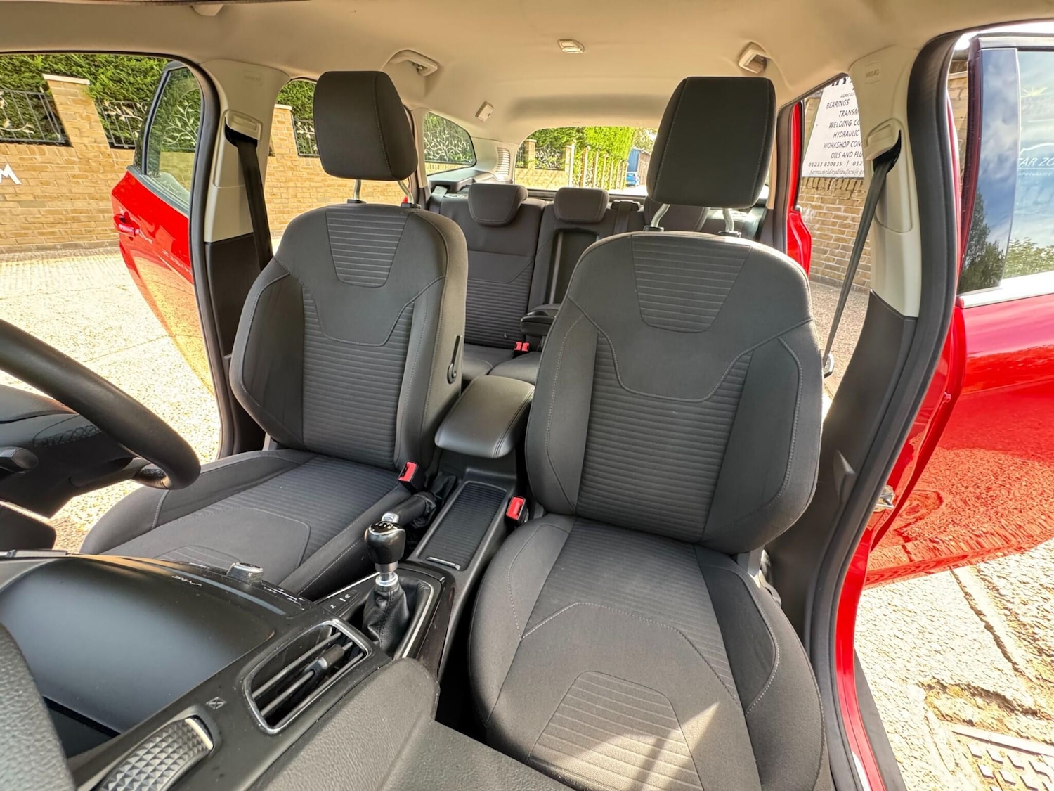 Used Ford Focus 2017 for sale - 76151894: Photo 15