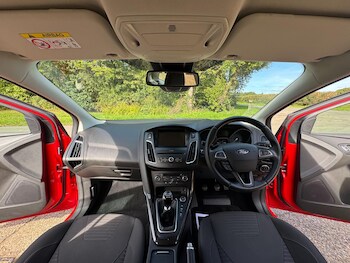 Used Ford Focus 2017 for sale - 76151894: Photo