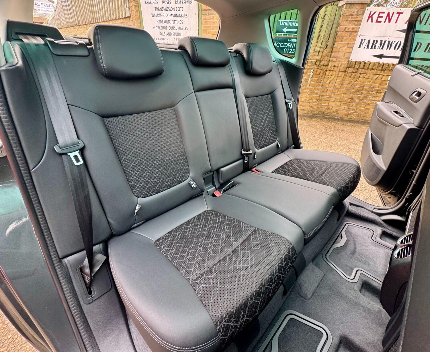 Used Peugeot 3008 2017 for sale - 78008632: Photo 56