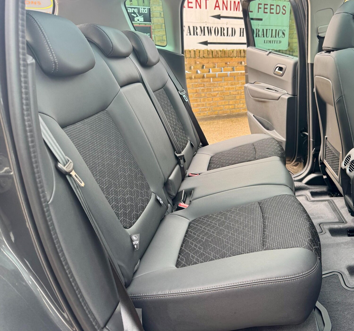 Used Peugeot 3008 2017 for sale - 78008632: Photo 65