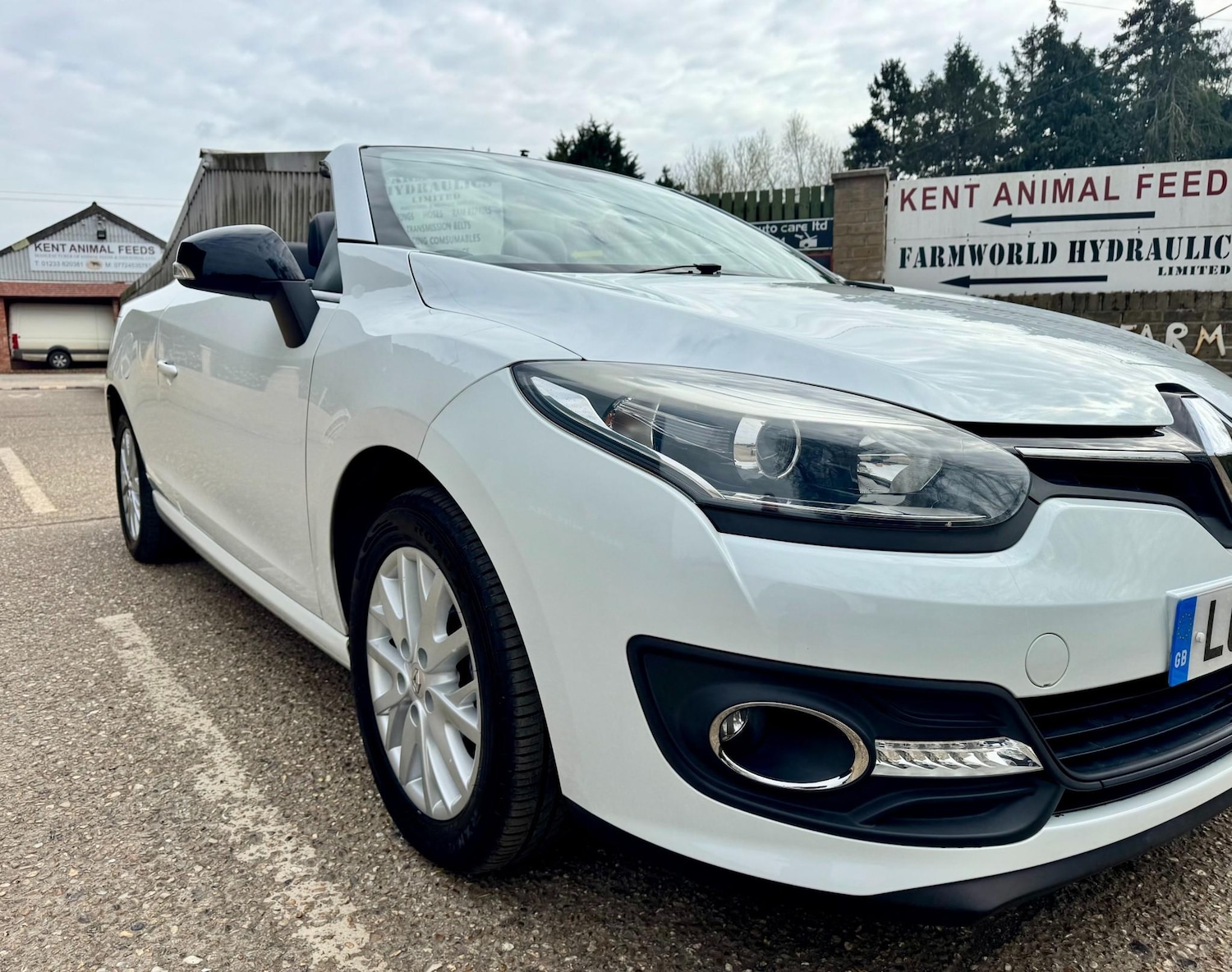 Used Renault Megane 2015 for sale - 78109892: Photo 30