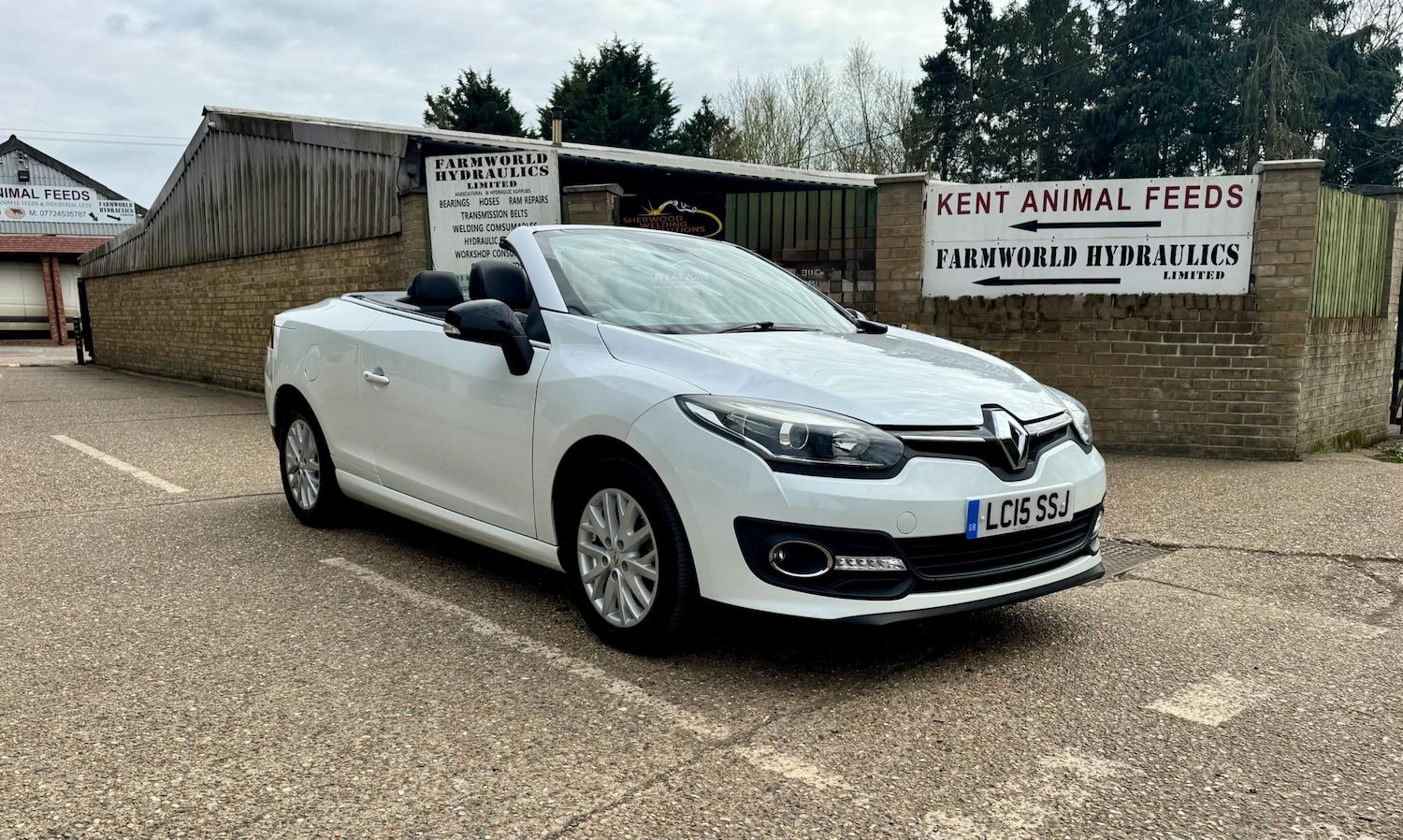 Used Renault Megane 2015 for sale - 78109892: Photo 44