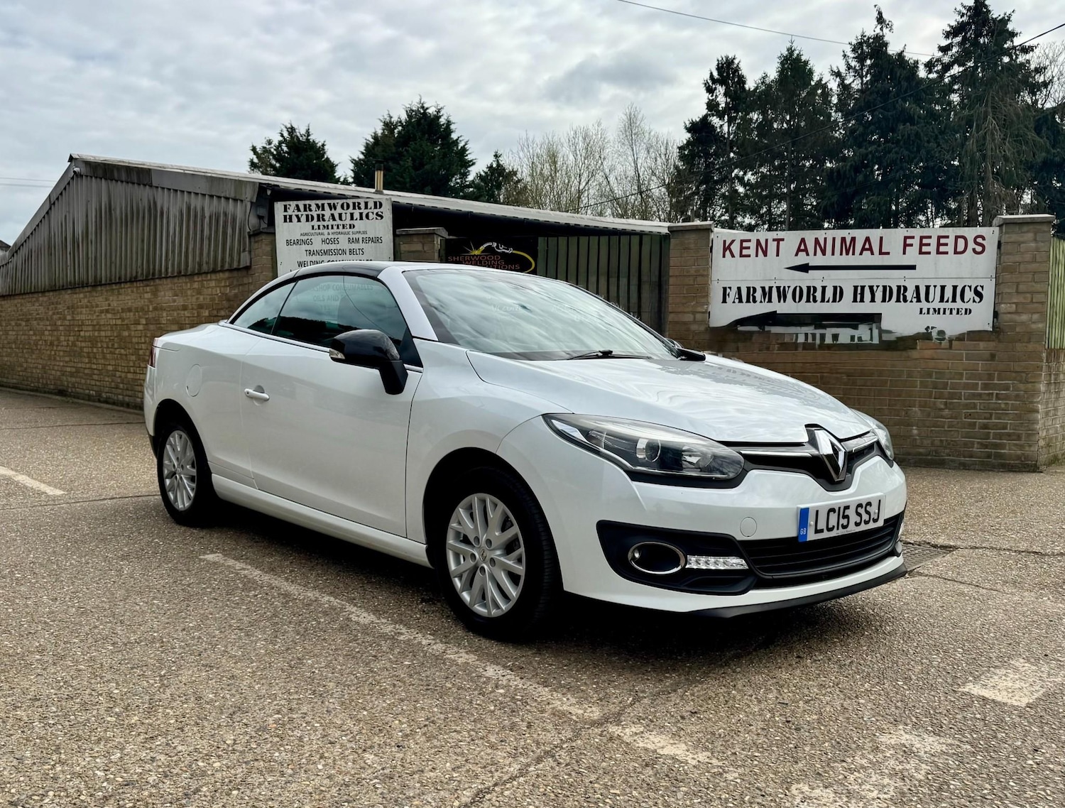 Used Renault Megane 2015 for sale - 78109892: Photo 73