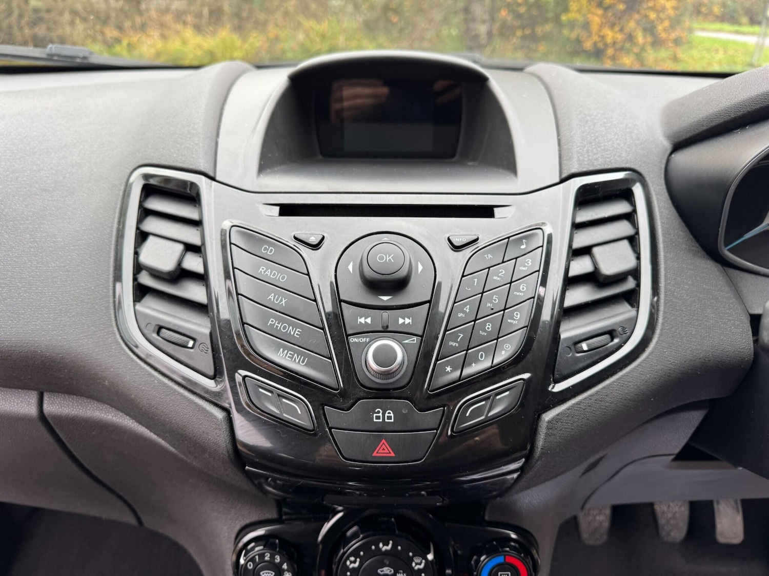 Used Ford Fiesta 2013 for sale - 76887217: Photo 60