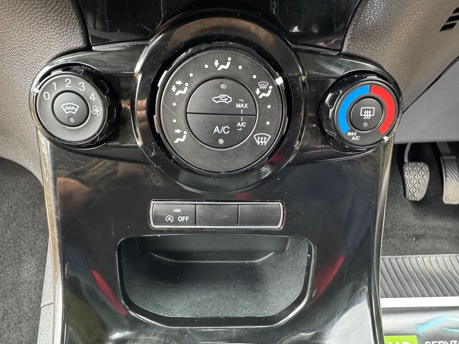 Used Ford Fiesta 2013 for sale - 76887217: Photo 75