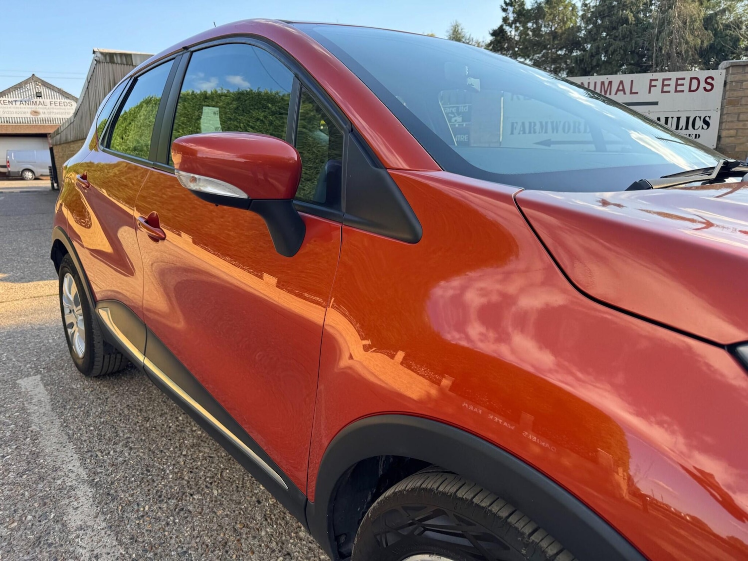Used Renault Captur 2015 for sale - 76995364: Photo 42
