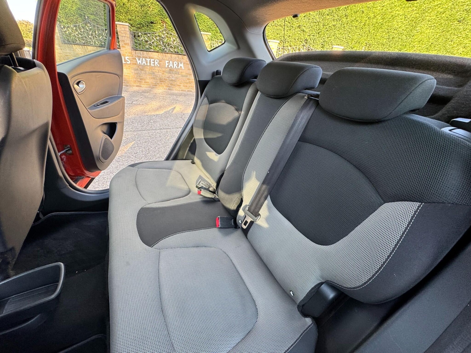 Used Renault Captur 2015 for sale - 76995364: Photo 57