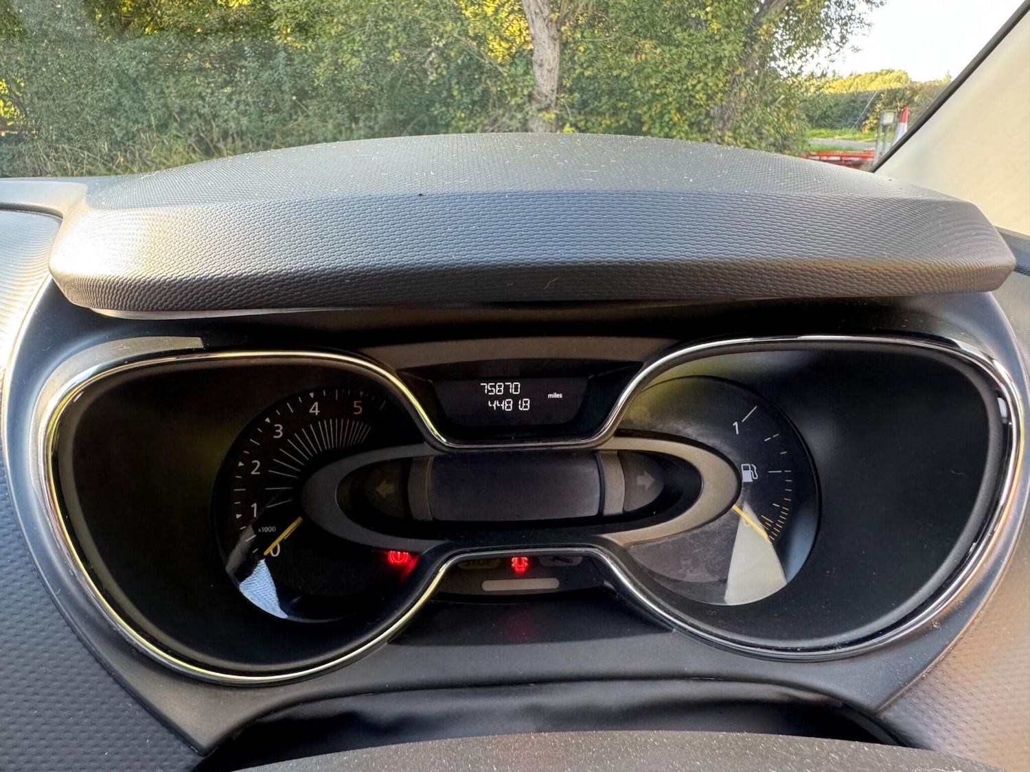 Used Renault Captur 2015 for sale - 76995364: Photo 77