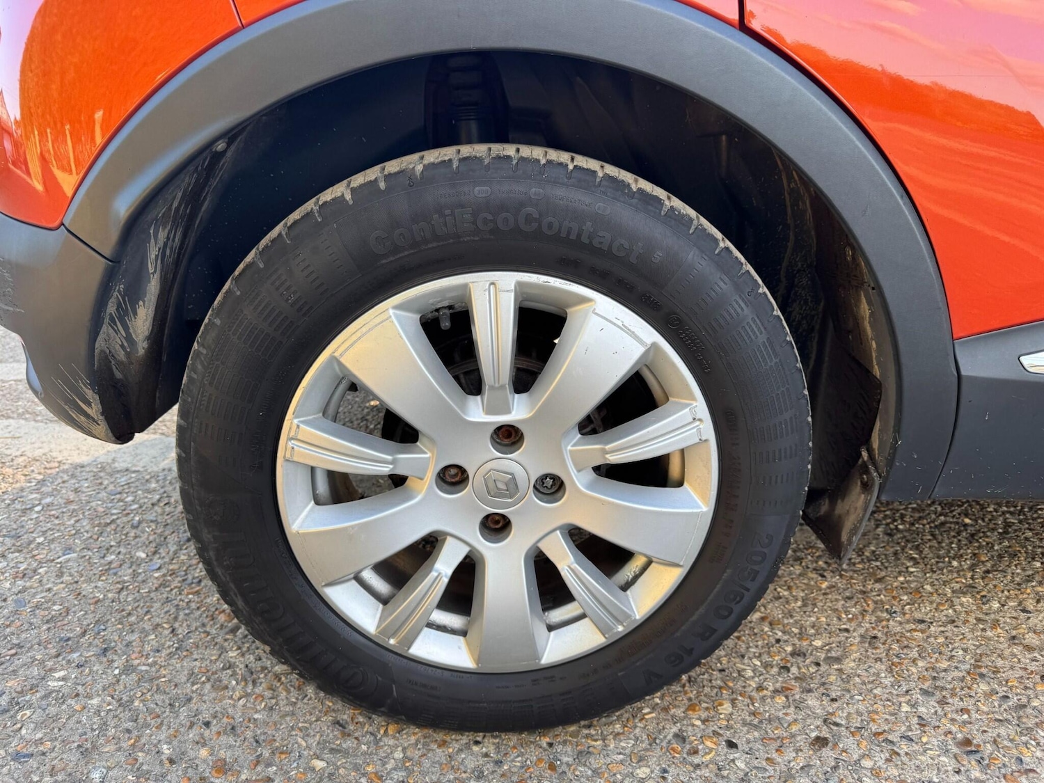 Used Renault Captur 2015 for sale - 76995364: Photo 86