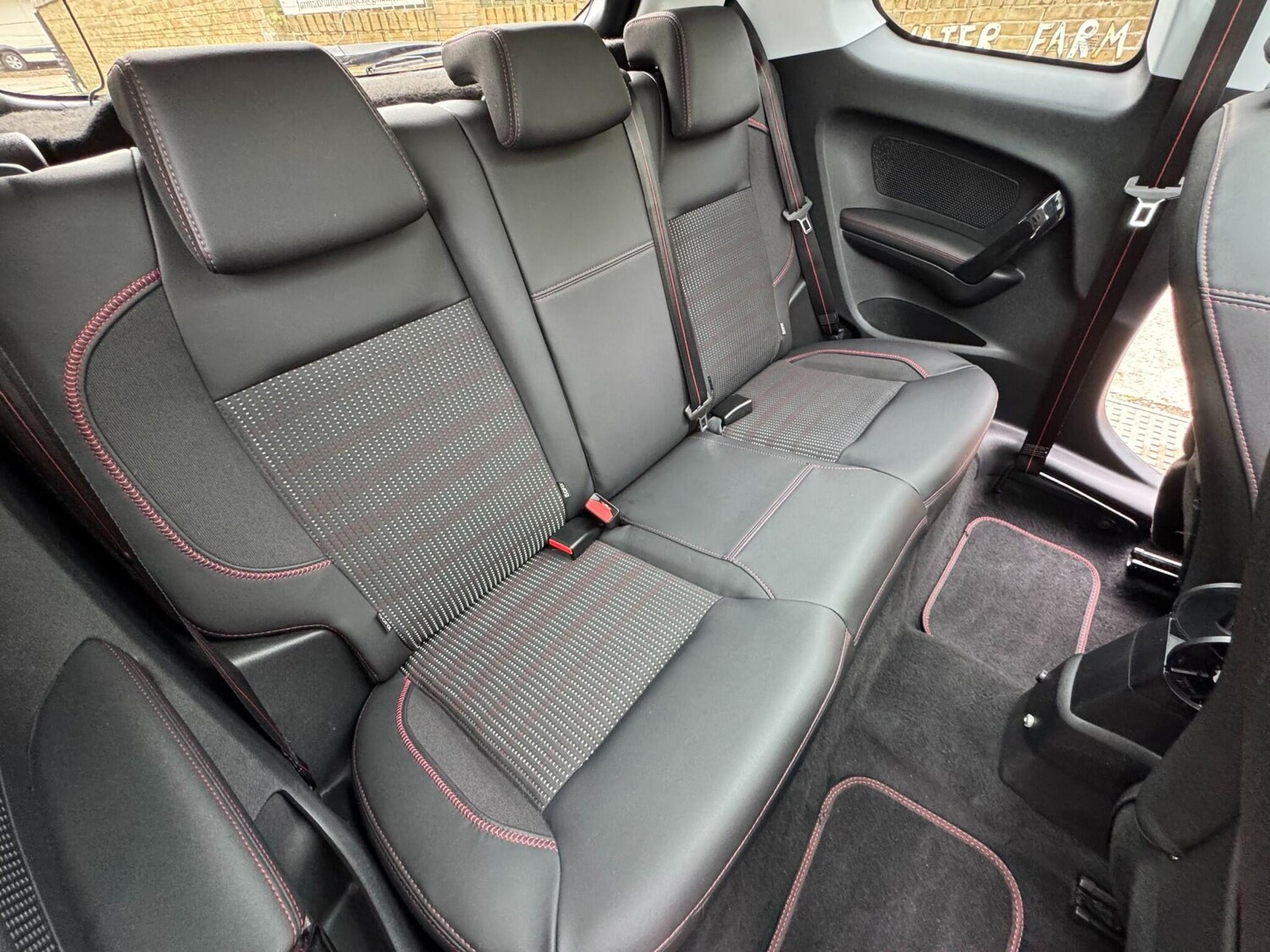 Used Peugeot 208 2016 for sale - 76360334: Photo 42