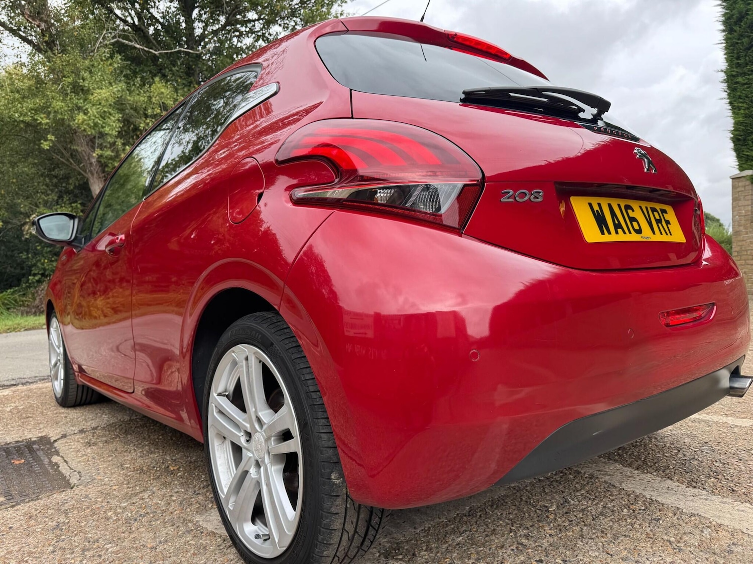 Used Peugeot 208 2016 for sale - 76360334: Photo 5